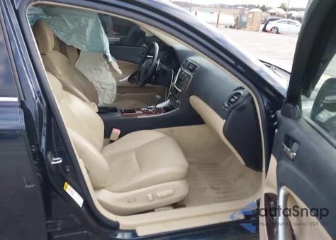 2006 Lexus Is 250 z USA, uszkodzony, nr VIN JTHCK262565003496